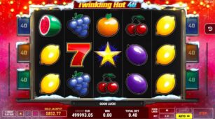 Twinkling Hot 40 Christmas demo play free 2